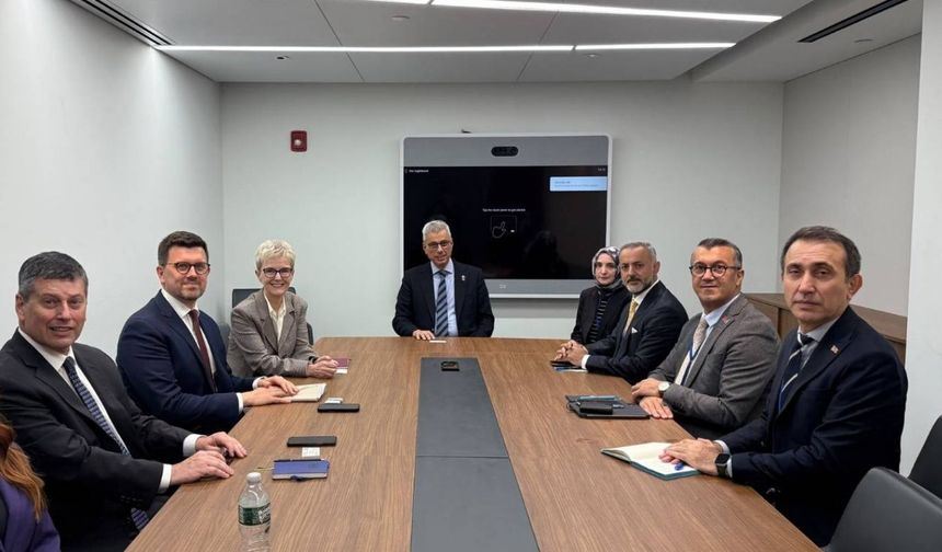 Bakan Memişoğlu, GE HealthCare heyetiyle New York'ta görüştü