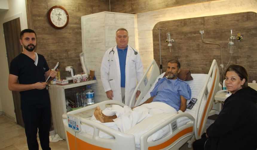 Kalp ve ana damarlara baskı yapan 5 kilogramlık kitle ameliyatla çıkarıldı