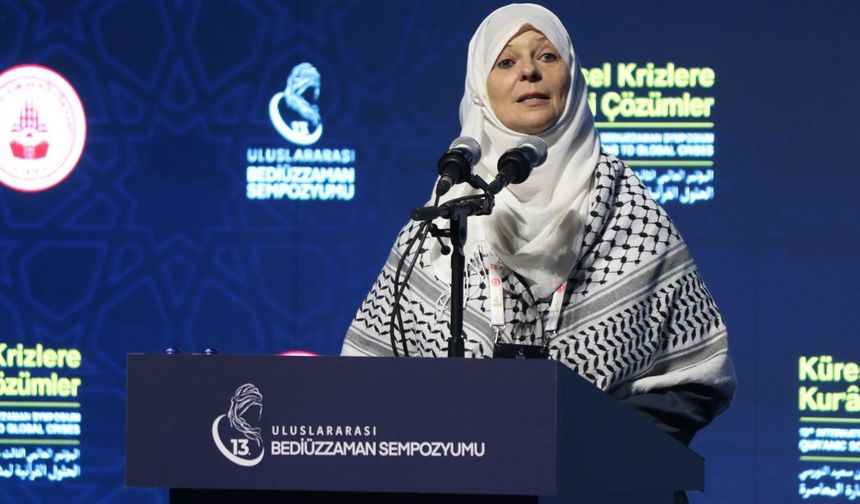 İngiliz gazeteci Lauren Booth: Gerçek özgürlük, satılabilir bir nesne olmaktan çıkmaktır