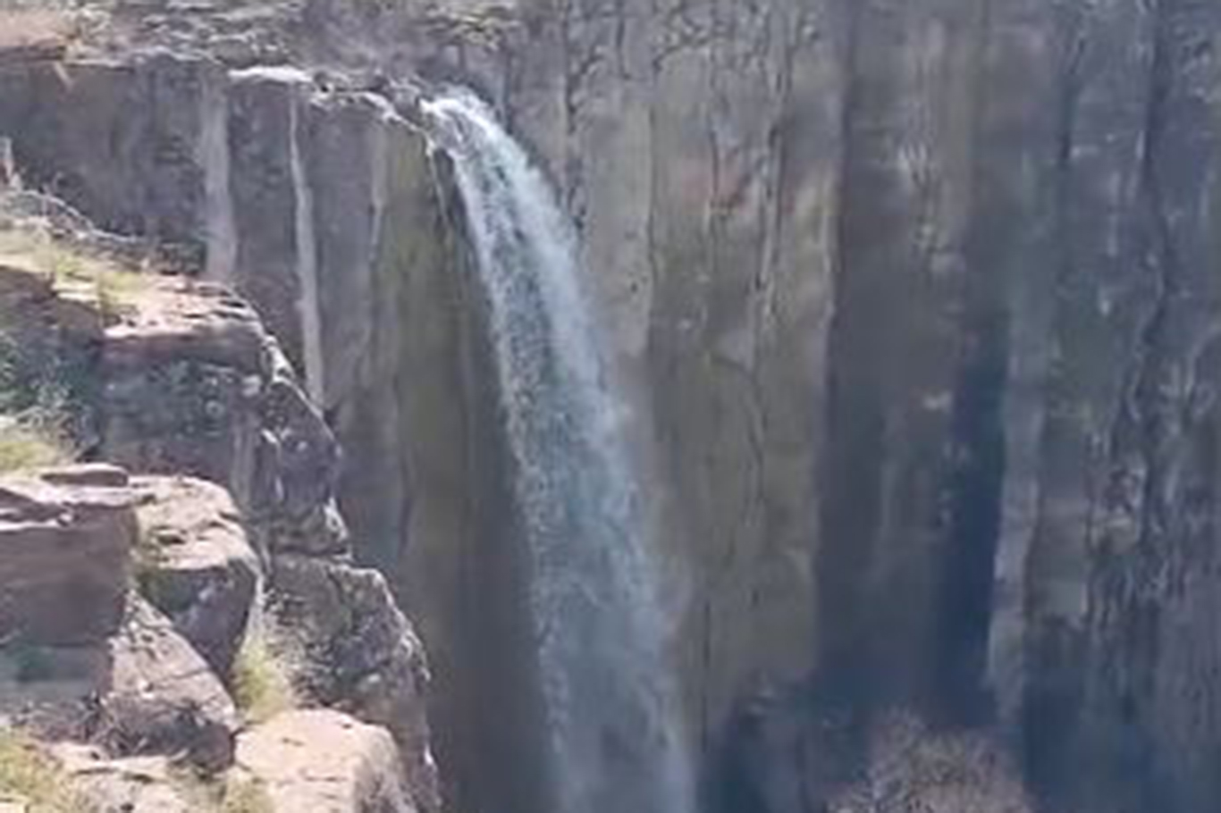 Elazığ'ın gizli hazinesi: 40 metreden dökülen görsel şölen