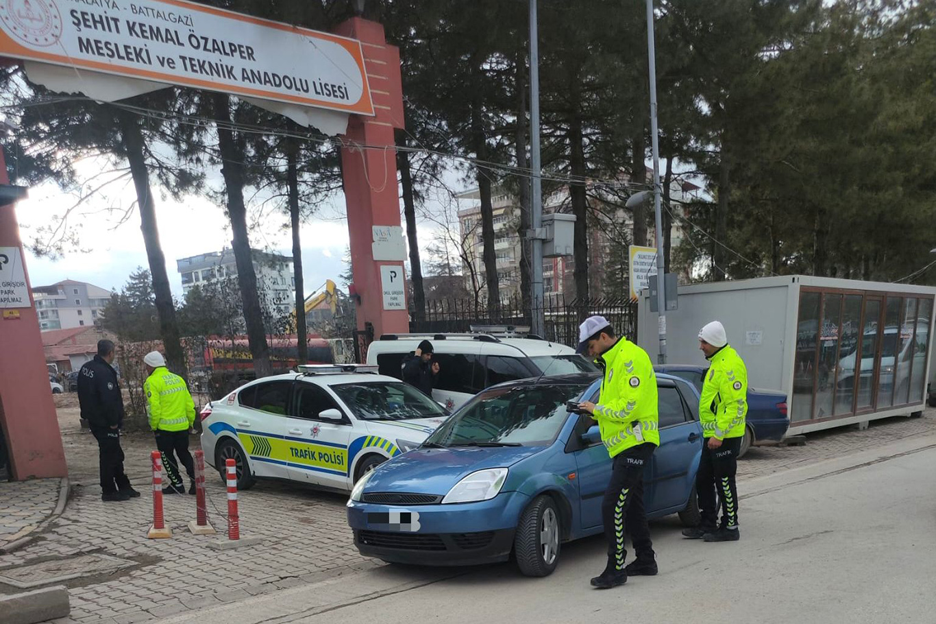 Malatya'da okul çevrelerinde sıkı denetim