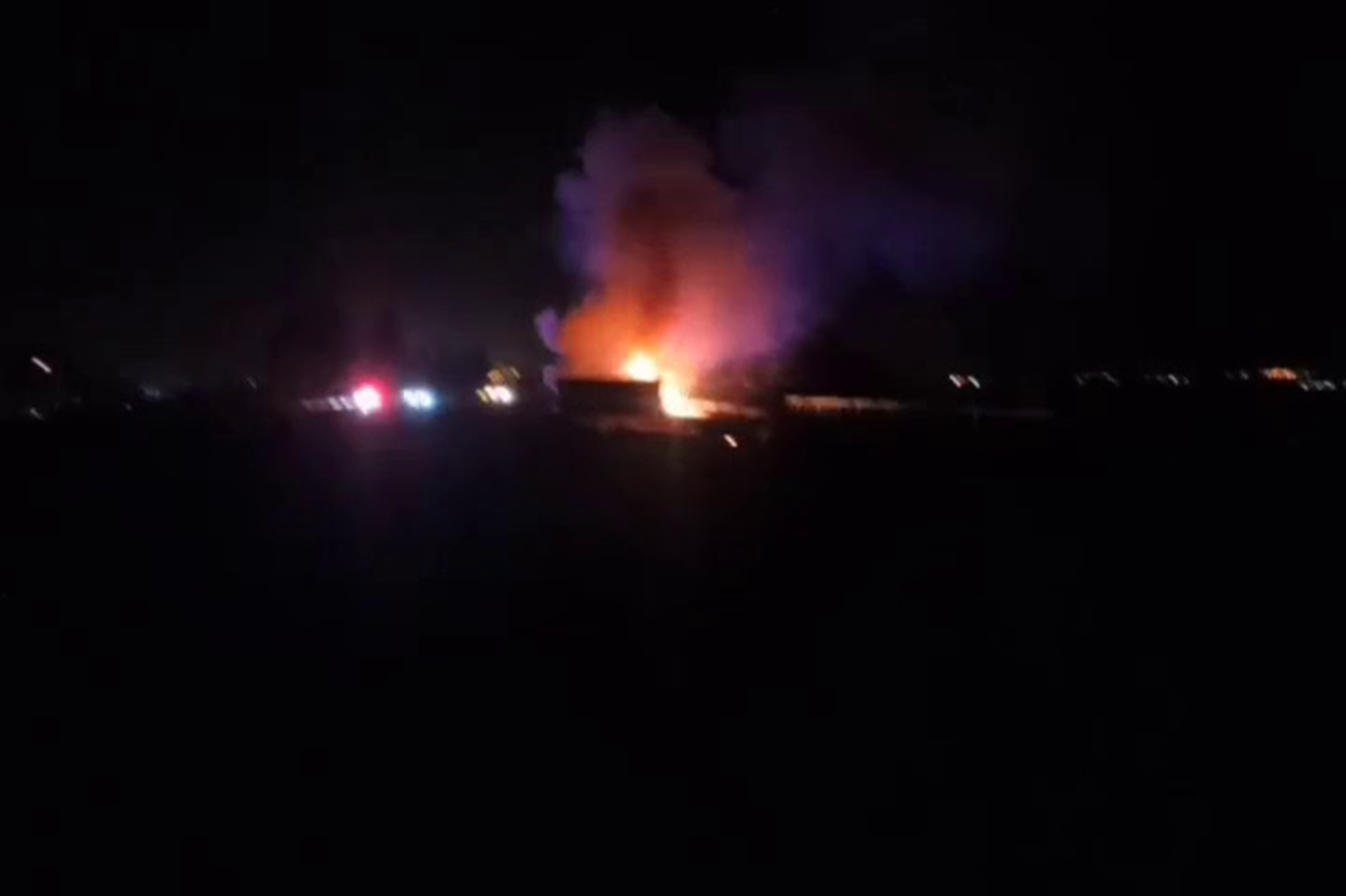 Osmaniye otobanda hareket halindeki tır alev aldı