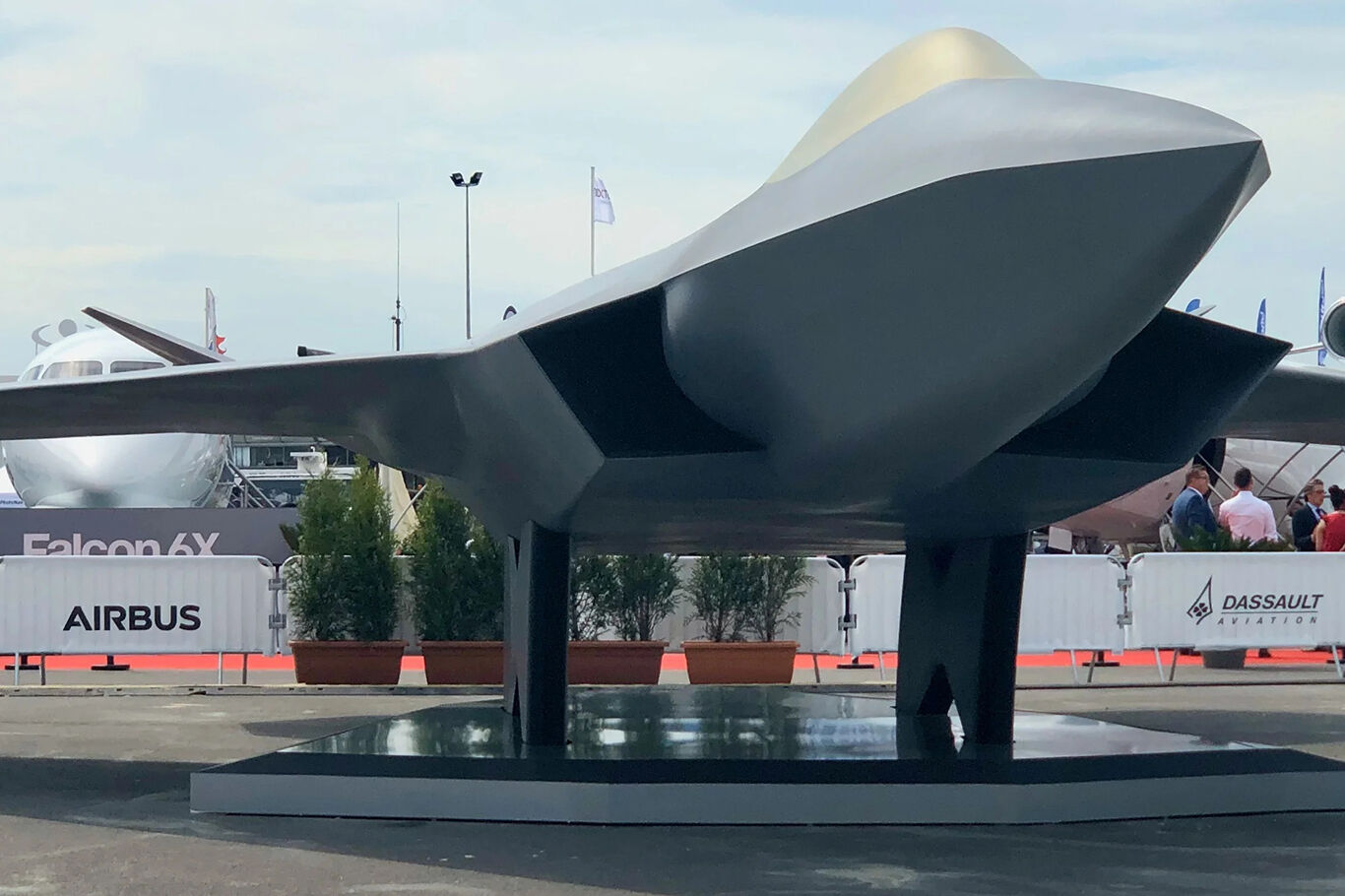 Avrupa'nın FCAS çıkmazı sürüyor: Ortak savaş uçağı kararı bir kez daha ertelendi