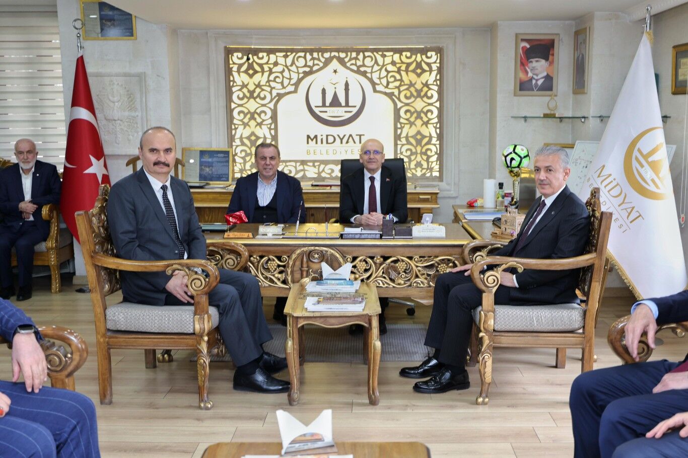 Hazine ve Maliye Bakanı Şimşek’ten Midyat’a ziyaret 