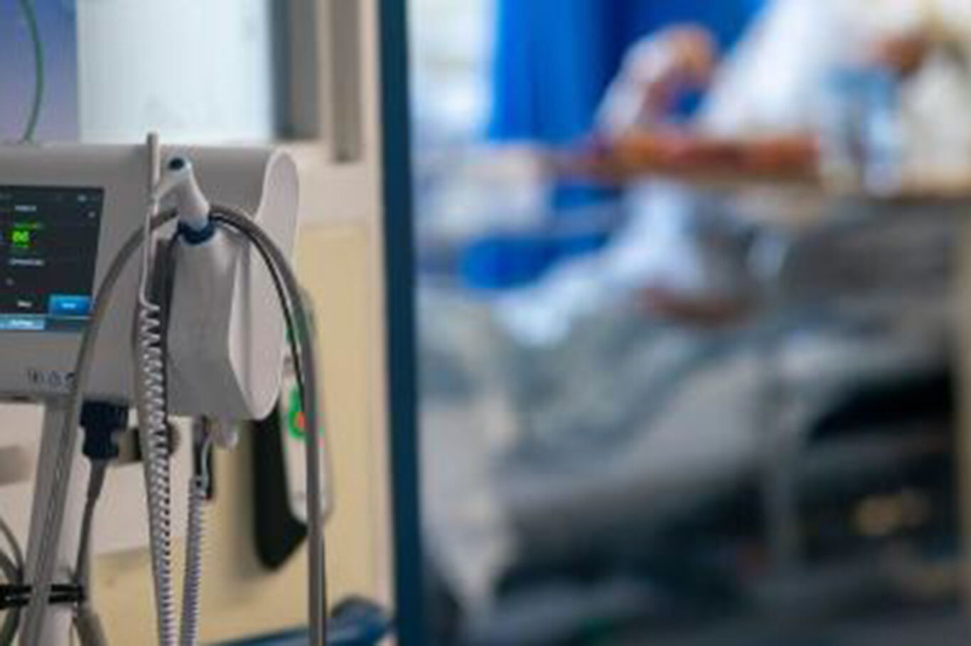 İngiltere'de menenjit salgını hızla yayılıyor: Vaka sayısı 20'ye yükseldi, 2 ölü 