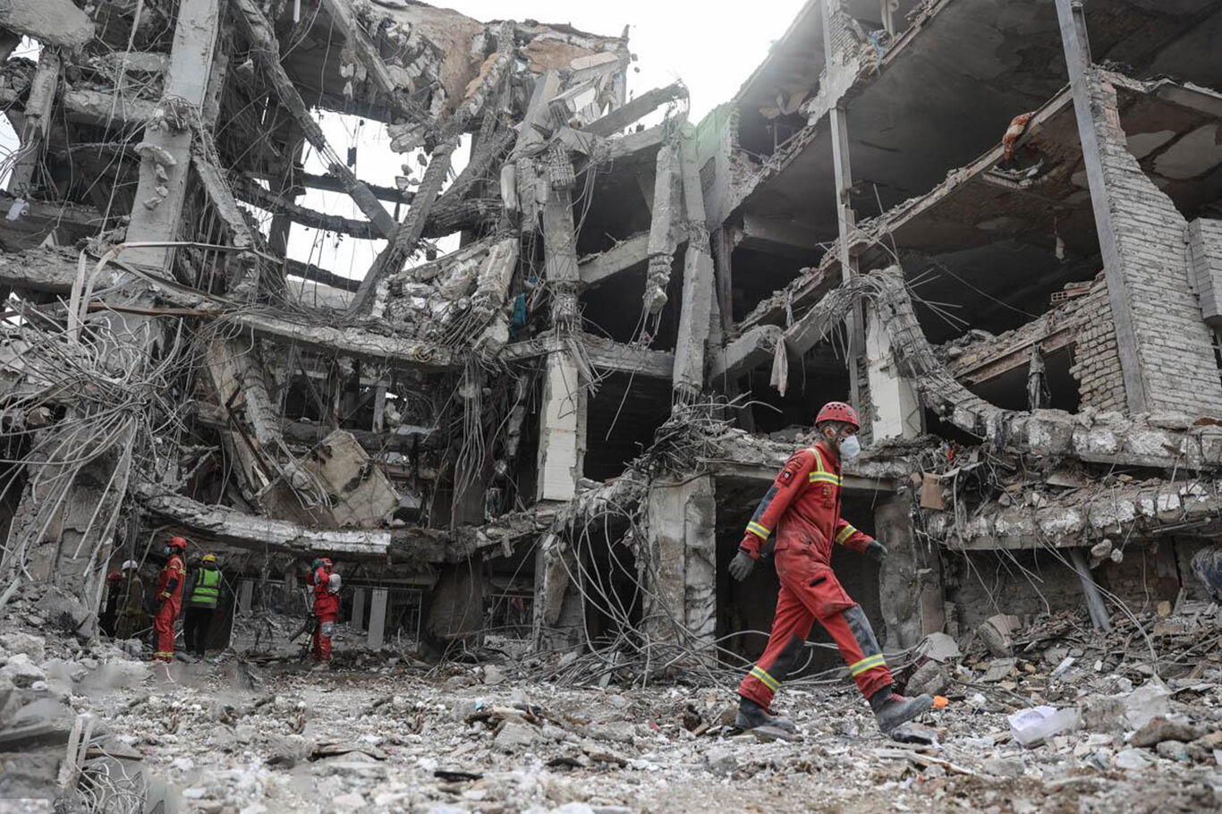 İran Kızılayı: ABD ve israil saldırılarında 81 bin 365 sivil birim hedef alındı