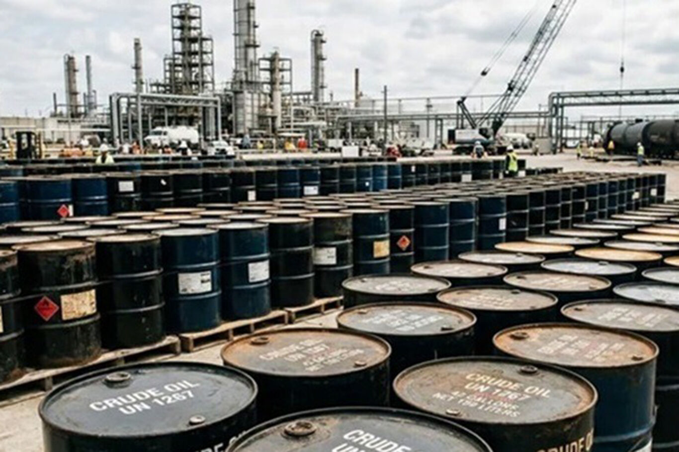 Uluslararası Enerji Ajansı'ndan petrol kararı: 400 milyon varil petrol piyasaya sürülecek 