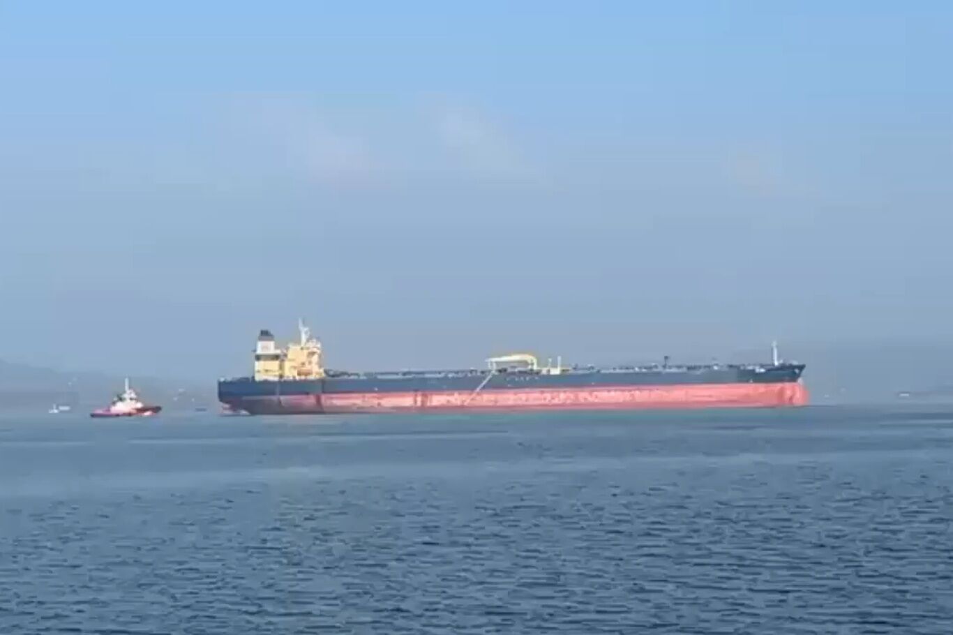 Çanakkale Boğazı'nda tanker gemisi arızalandı