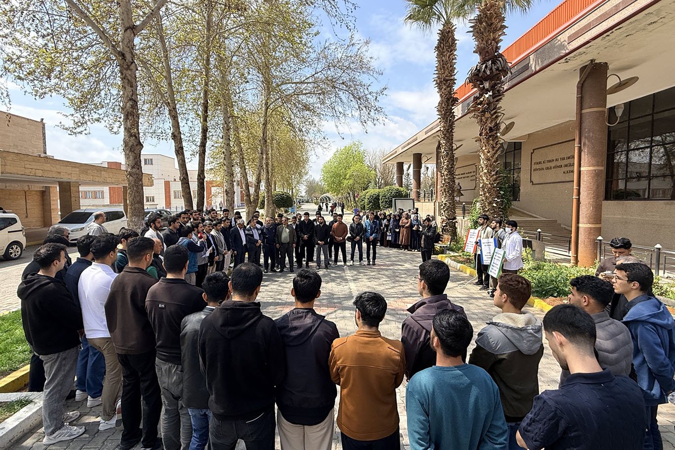 Erdemli Gençlik Kulübü'nden işgalci siyonistlerin idam kararına sert tepki