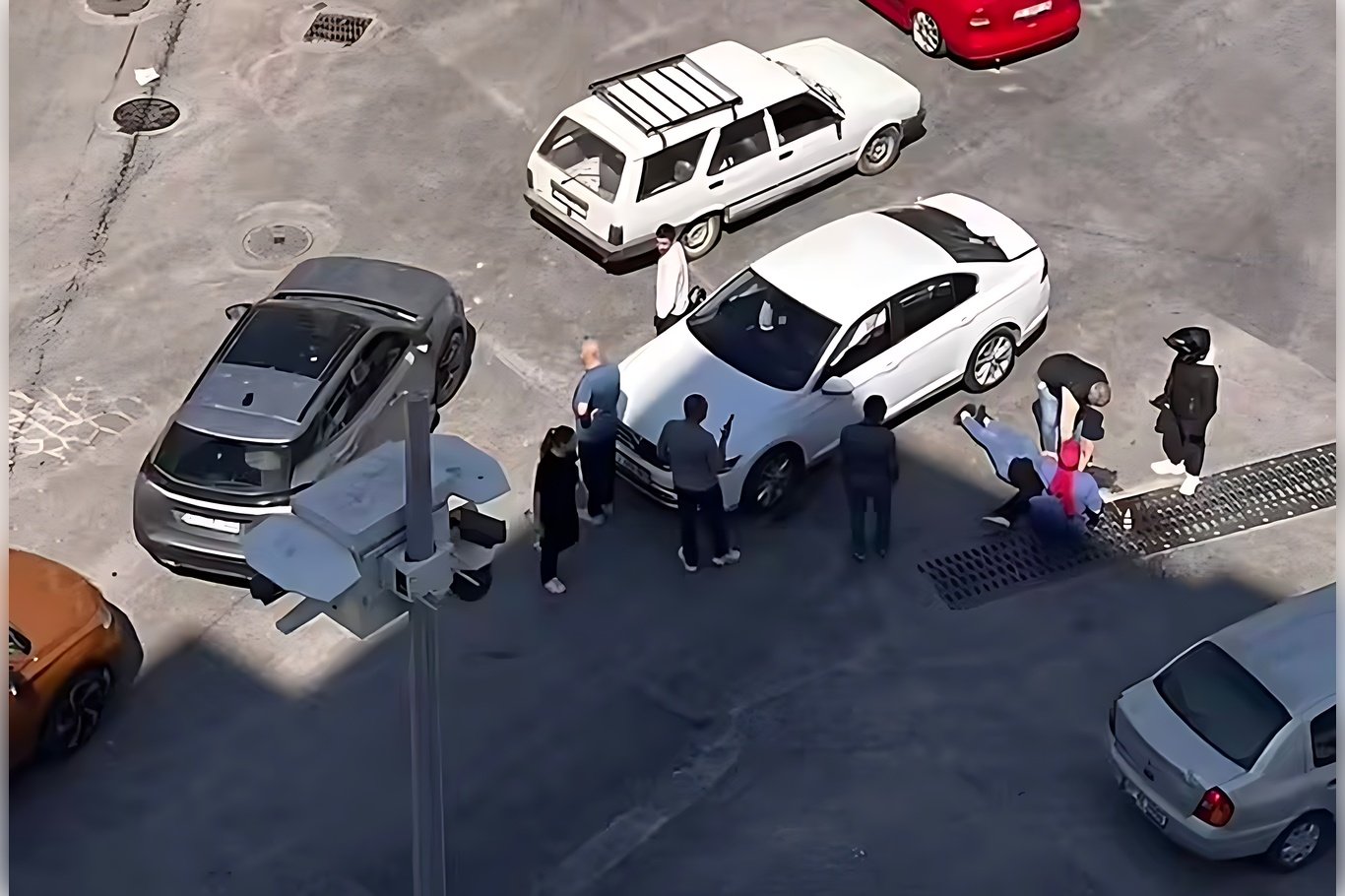 İzmir Buca'da zincirleme kaza: 3 yaralı