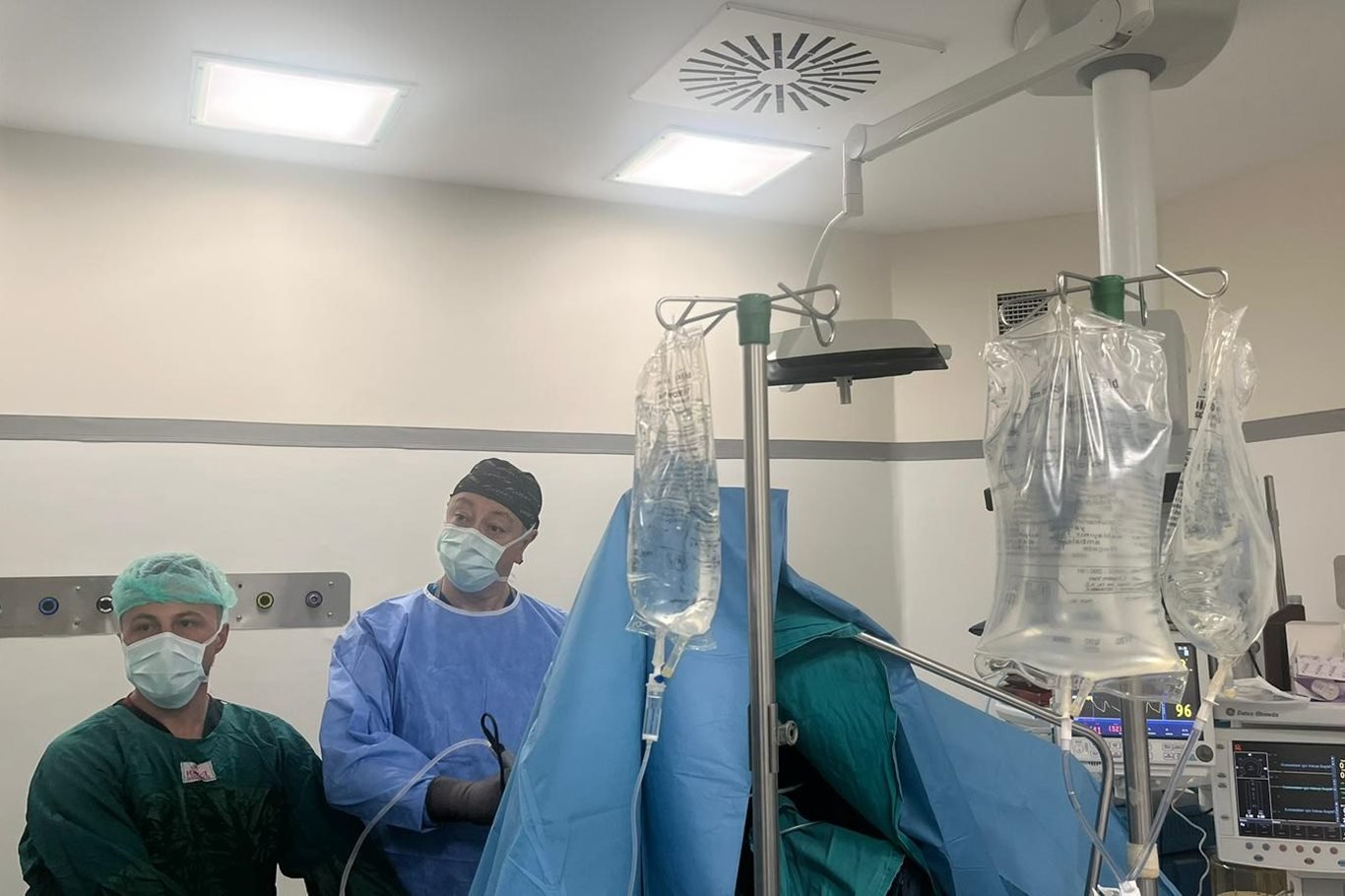  Kalça artroskopisinde kapalı yöntemle tanı ve tedavi aynı anda yapılabiliyor