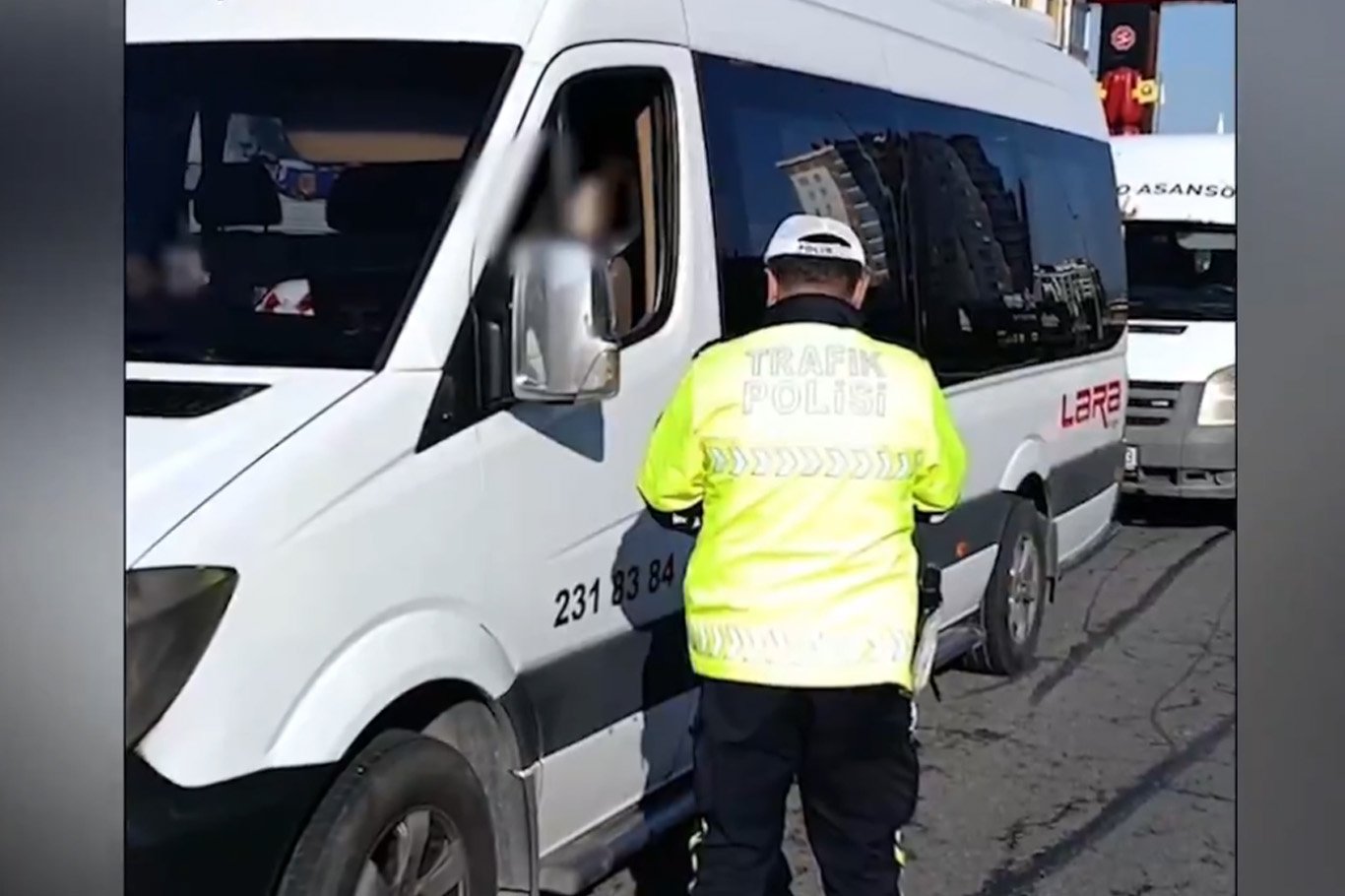 Kayseri'de trafik denetimleri: Yüzlerce sürücüye ceza