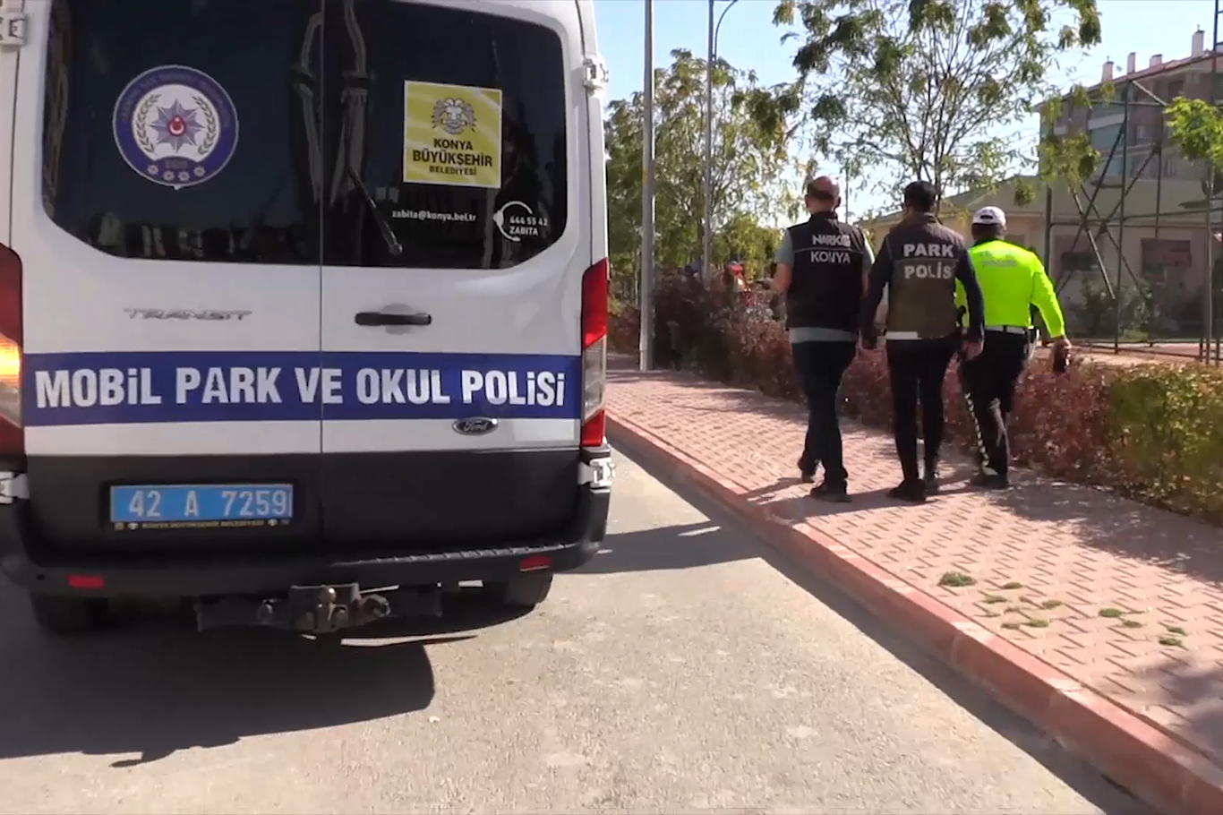 Konya'da okul çevrelerinde güvenlik önlemleri artırıldı
