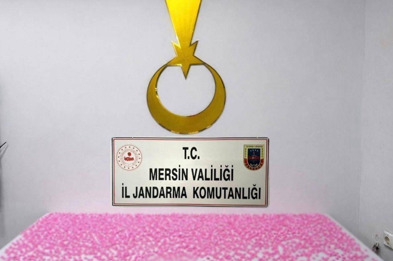 Mersin'de uyuşturucu operasyonu: 2 tutuklama