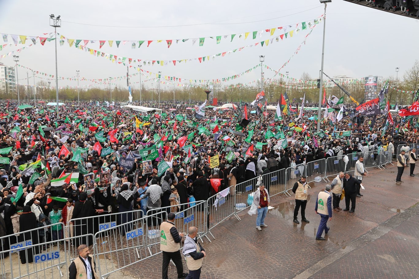 Peygamber Sevdalılarından Mevlid-i Nebi etkinliğine gösterilen teveccüh için teşekkür mesajı