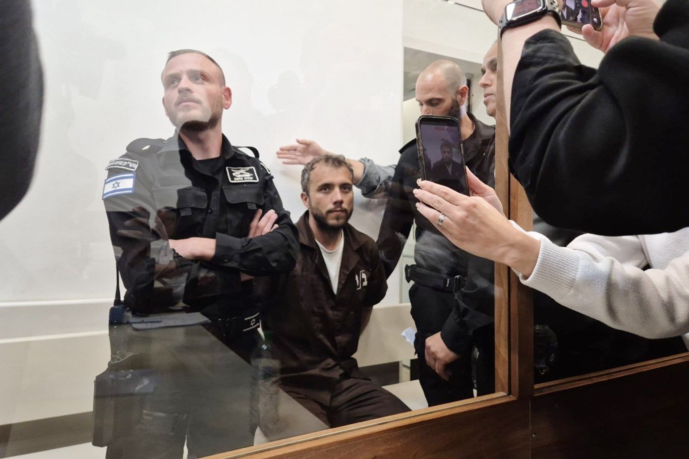 Gazze filosuna saldırı sonrası skandal süreç: Aktivistlerin 'tutukluluk' süresi uzatıldı