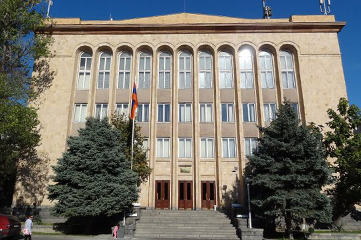 Ermenistan'da seçim krizi: Partiler iptal başvurusunda bulundu