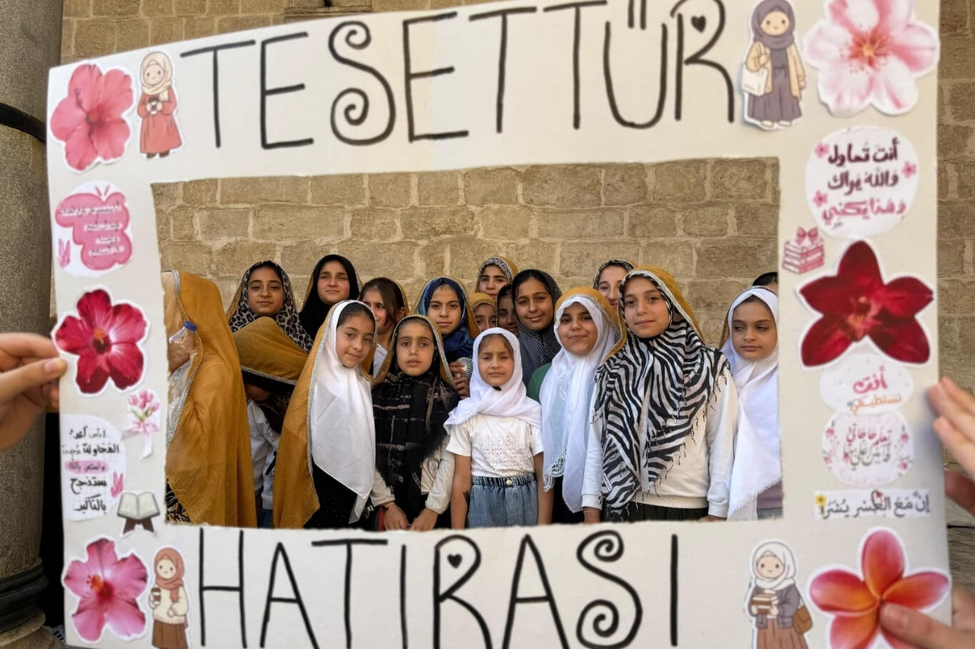 Tarsus'ta 'Niyet ettim örtünmeye, Emrin başım üstüne' programı düzenlendi