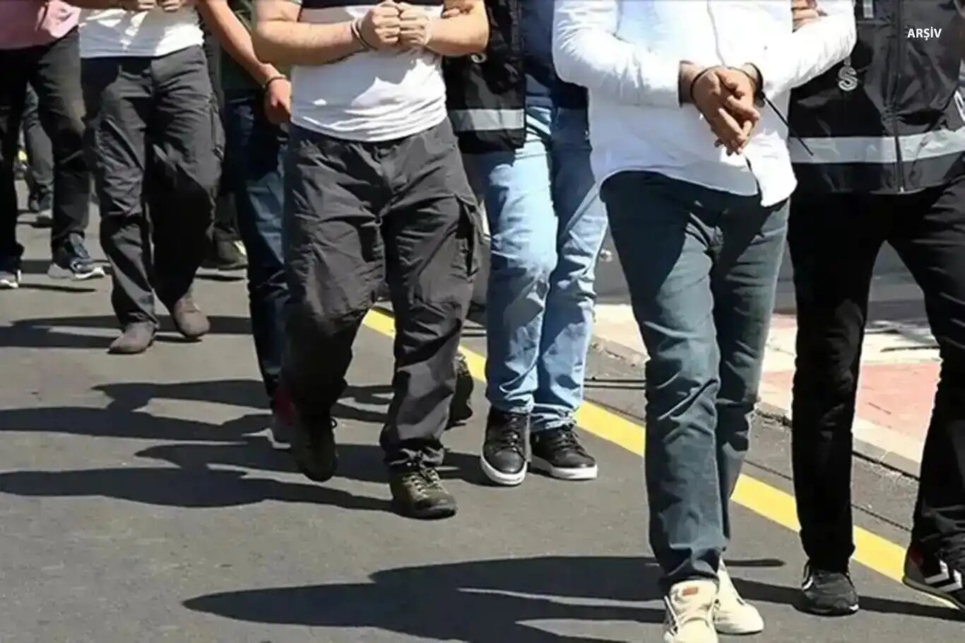 CHP'li İzmit Belediyesine yolsuzluk soruşturması: 31 şüpheli hakkında gözaltı kararı