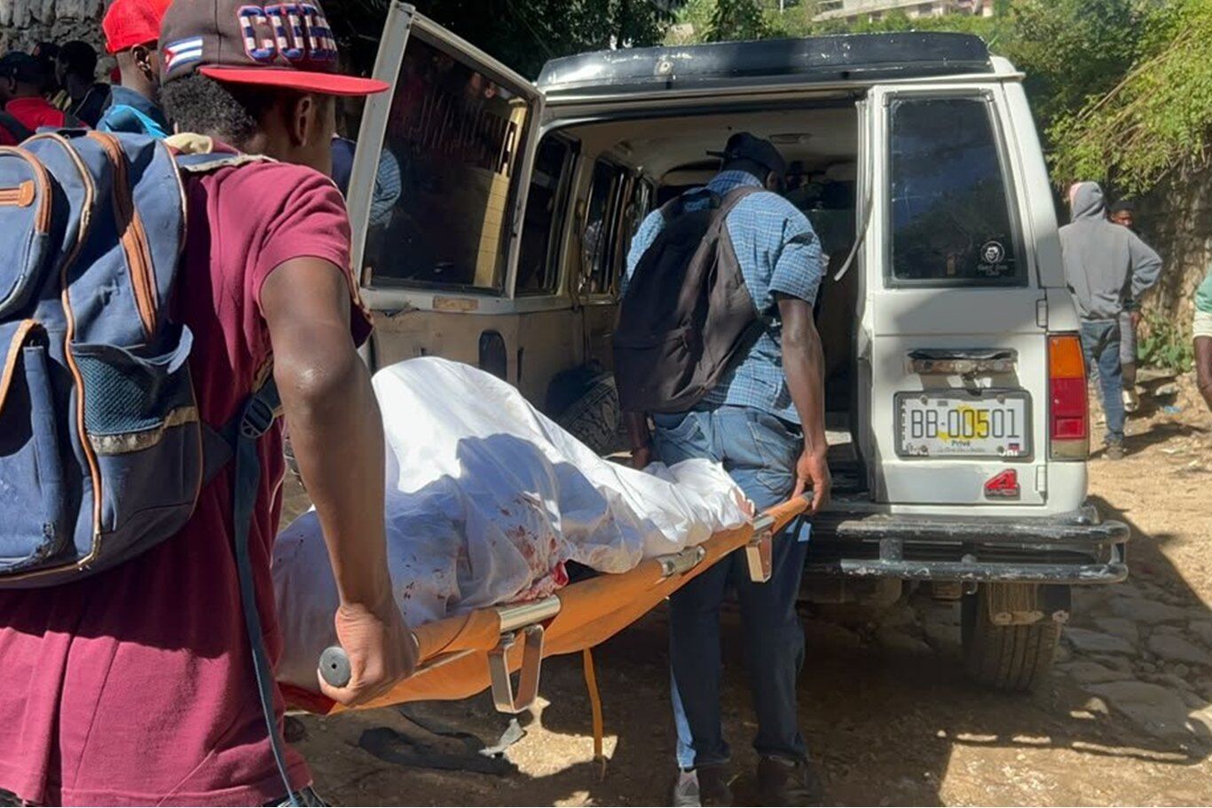 Haiti'de çete saldırısı: 42 ölü
