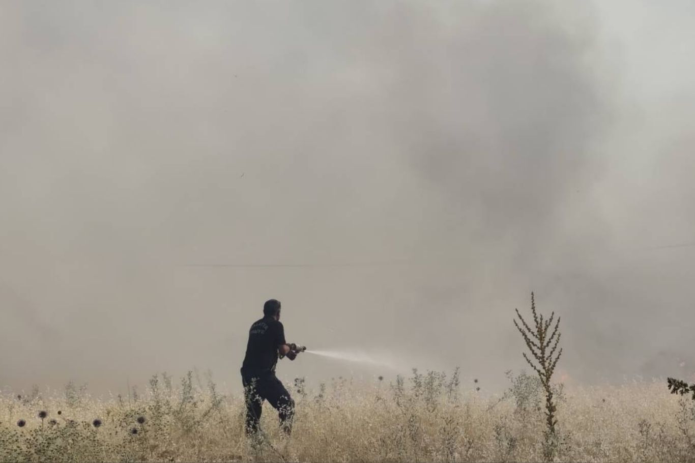 Malatya'da çıkan yangın büyüyor: Ekipler 7 saattir alevlerle mücadele ediyor