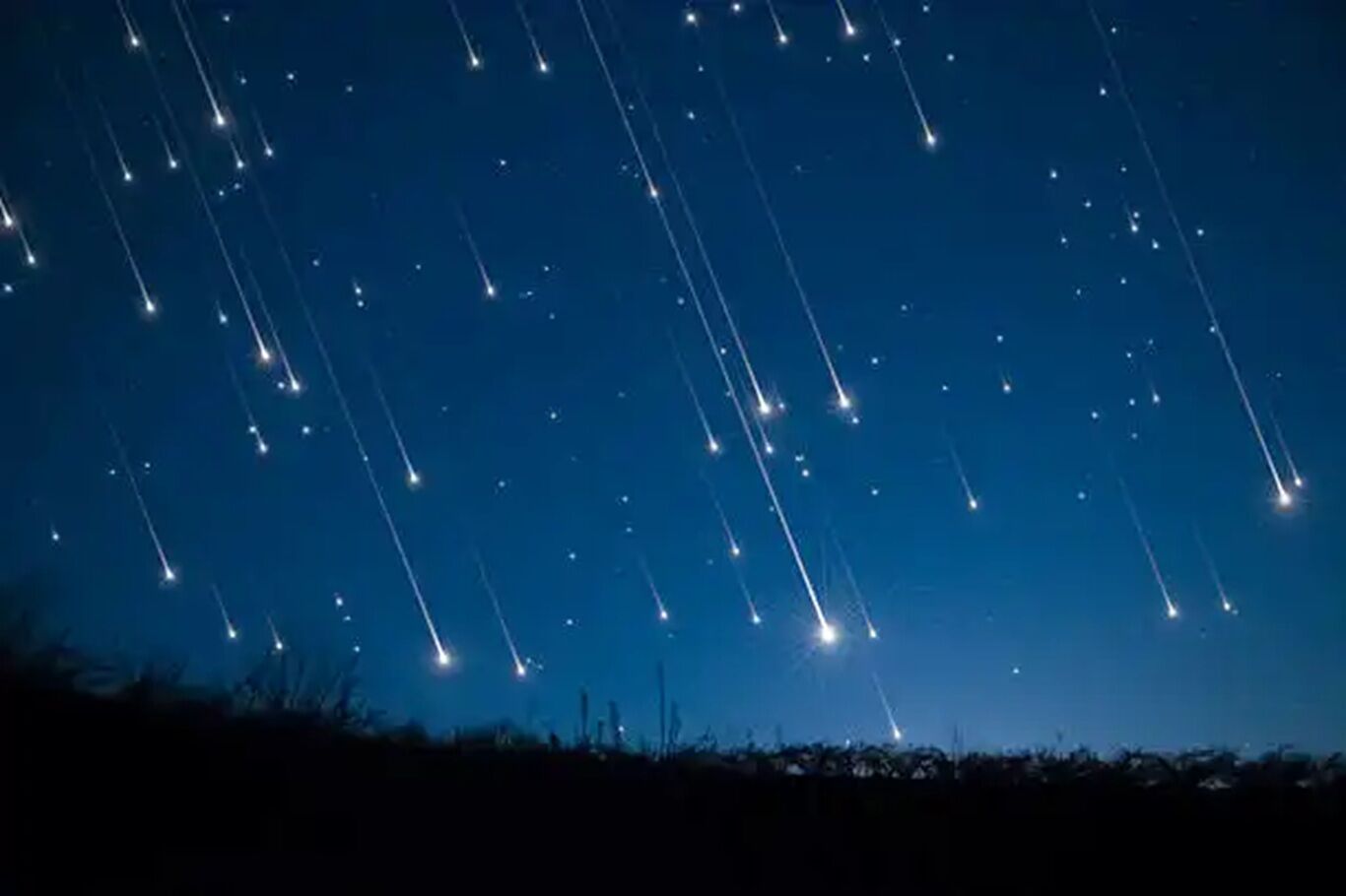 Perseid gök taşı yağmuru zirvede