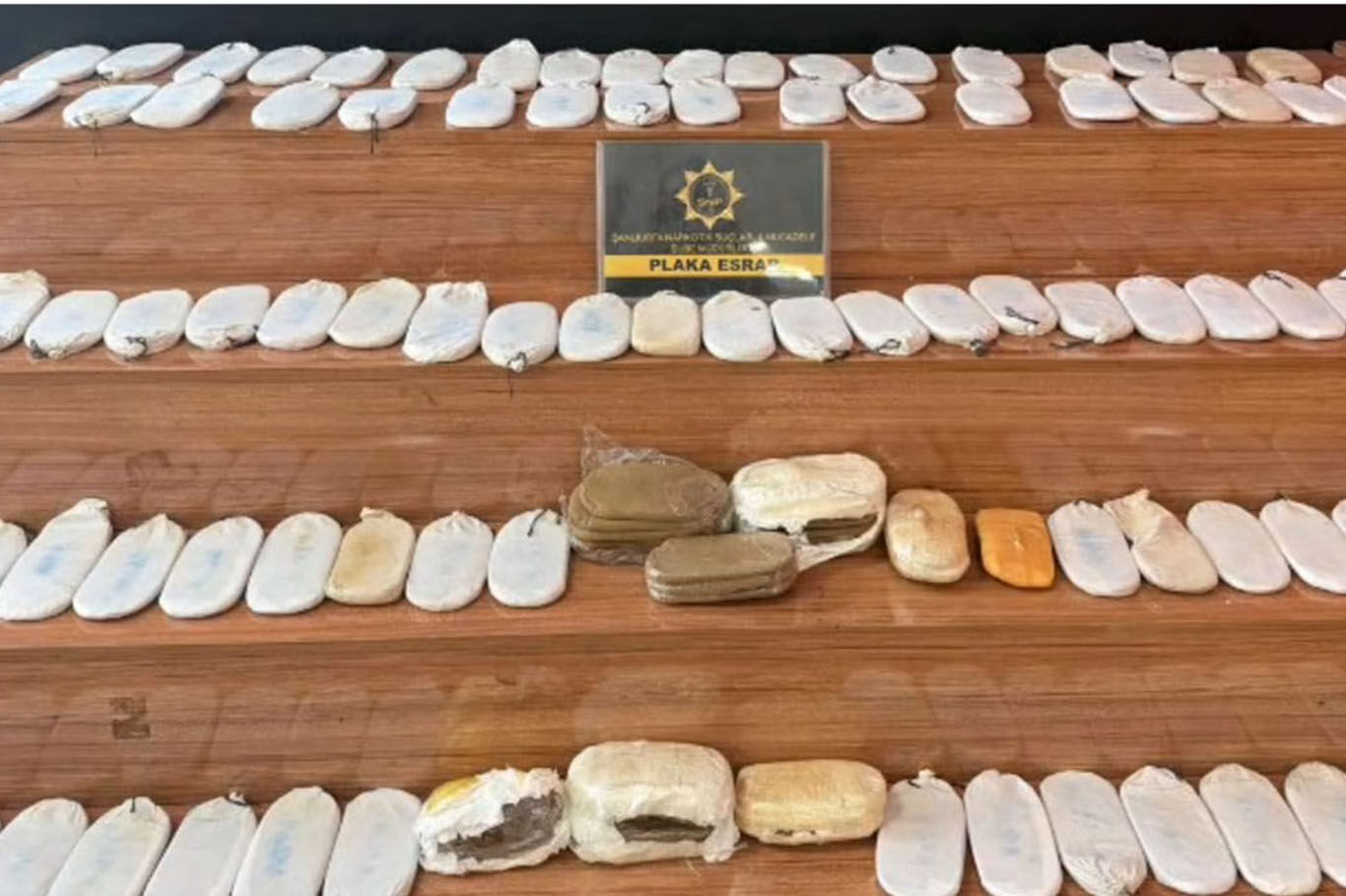 Şanlıurfa'da 20 kilo 600 gram esrar ele geçirildi