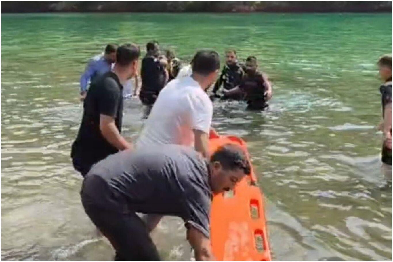 Şırnak'ta bot devrildi: Bir ölü
