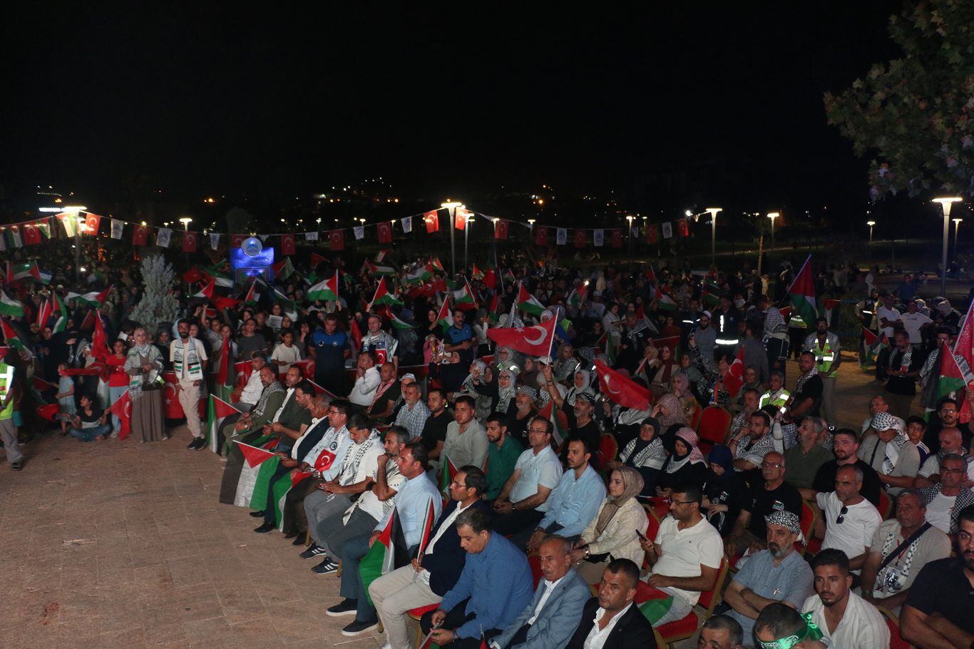 Uluslararası Filistin Konvoyu Şanlıurfa'da karşılandı