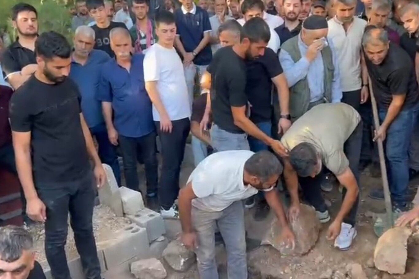 KKTC'deki gemi faciasında hayatını kaybeden Mardinli genç toprağa verildi