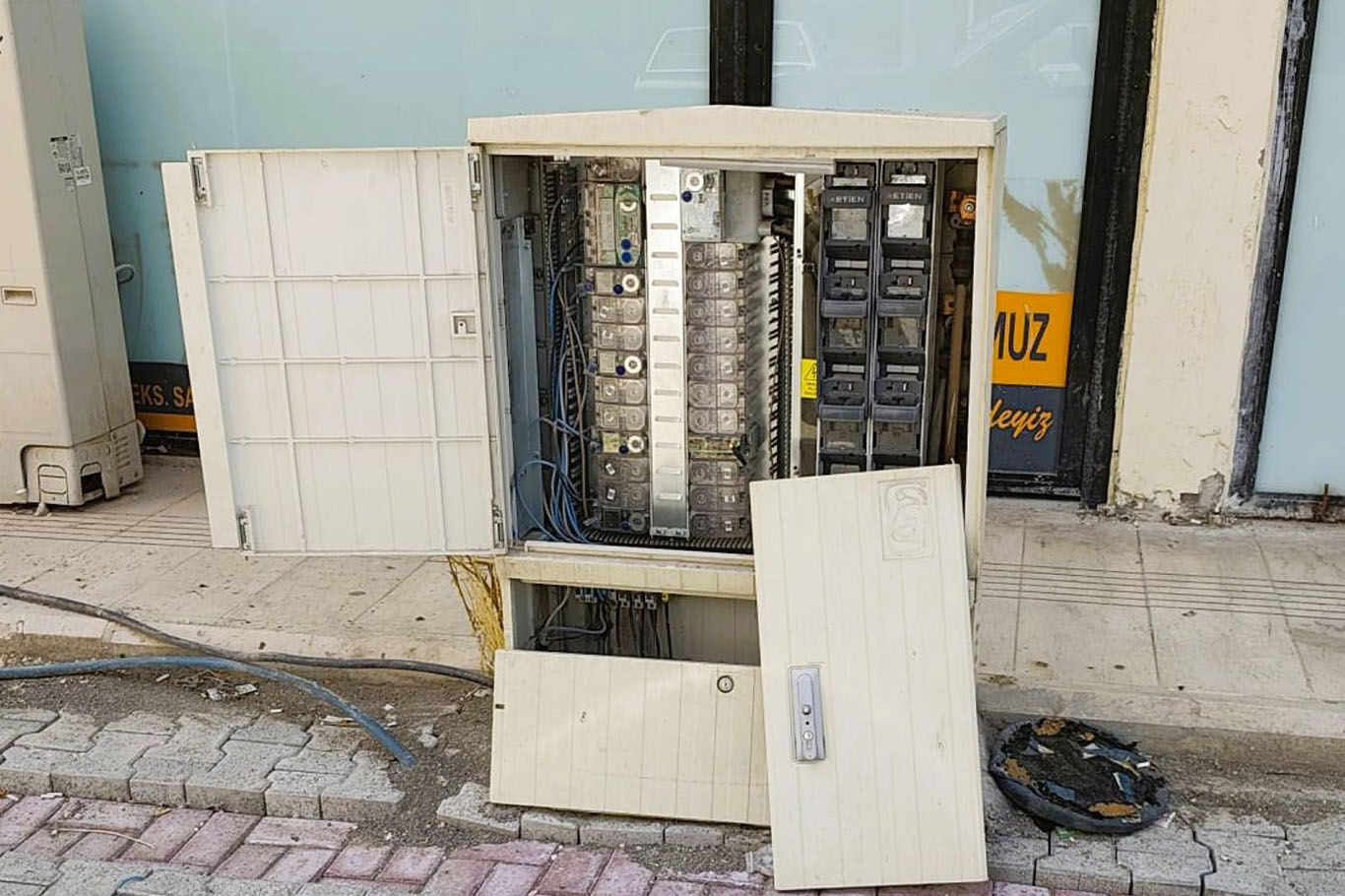 Şanlıurfa'da 4 bine yakın elektrik panosu güvenli hale getirildi