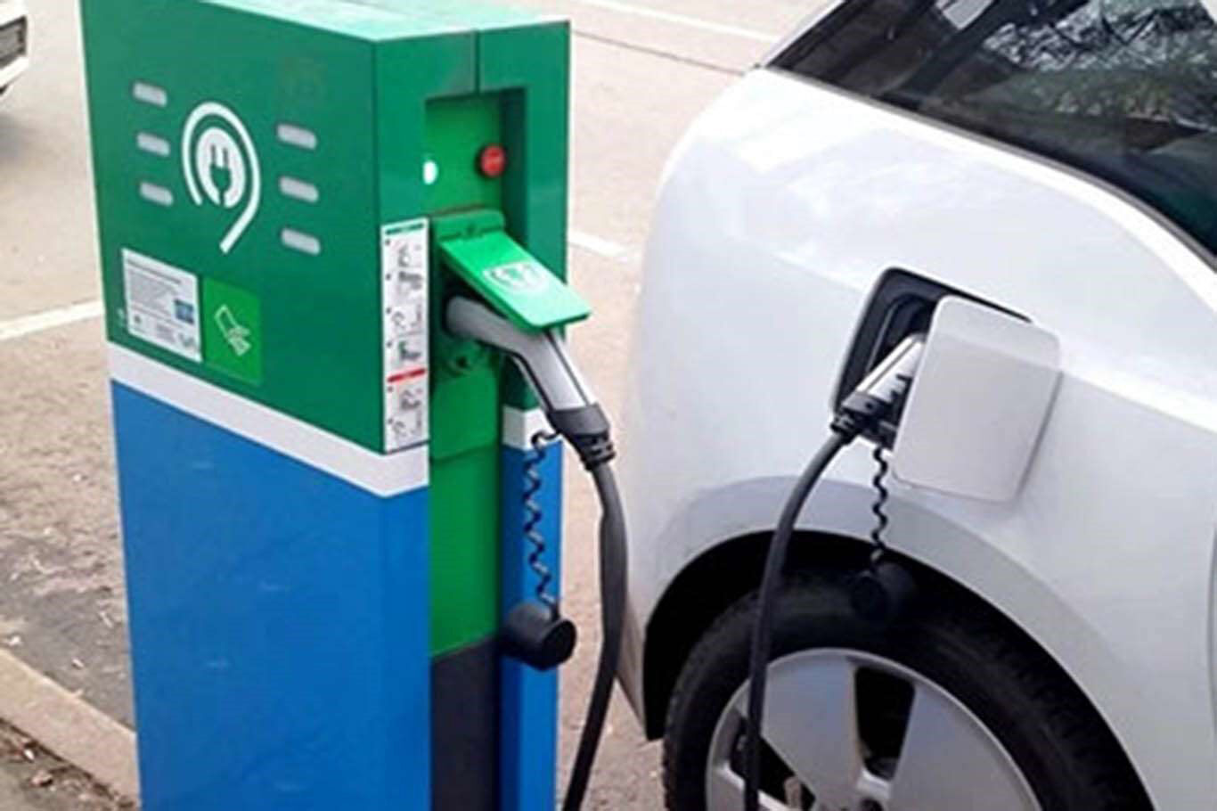 Türkiye'de elektrikli araç kullanımı artıyor: Şarj tüketimi 97 bin MWh'yi aştı