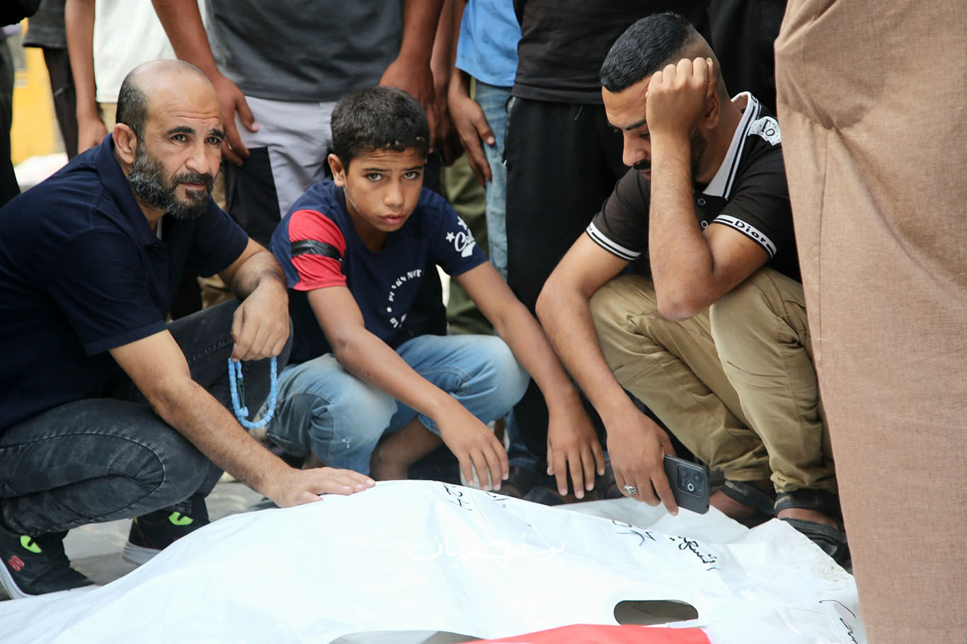 Batı Şeria'da işgal rejimi saldırısı: 1 şehit, 2 yaralı 